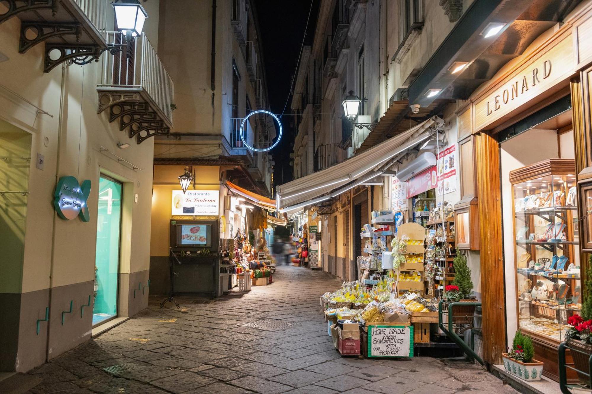 Suite Old Town 索伦托 外观 照片
